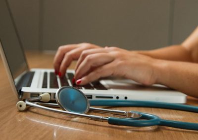 Financial incentives and private health insurance demand on extensive and intensive margins.